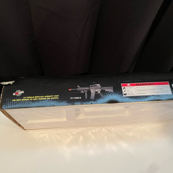 Air soft rifle - Picture 2 of 2